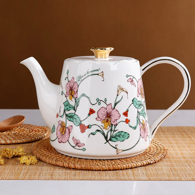 Ceramic Manufacturer Elegant luxury Stoneware Low-bone China Water Tea Coffee Porcelain Teapot For Restaurant