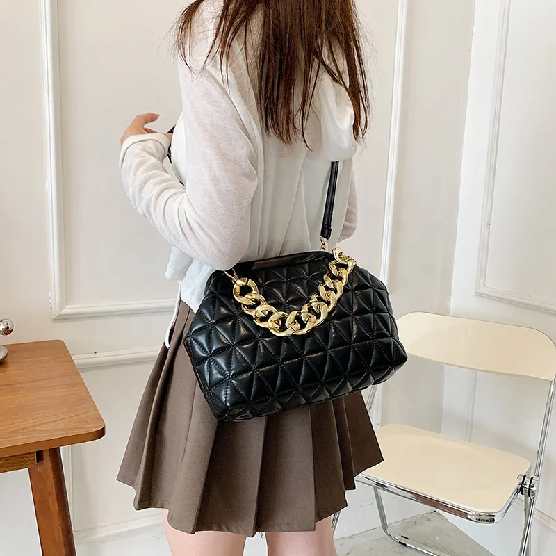 Wholesale 2022 Hot Quilted Ladies Handbag In Customization Logo Drop Shipping New Hand Bags Small Jelly Women Sling Bag Shoulder
