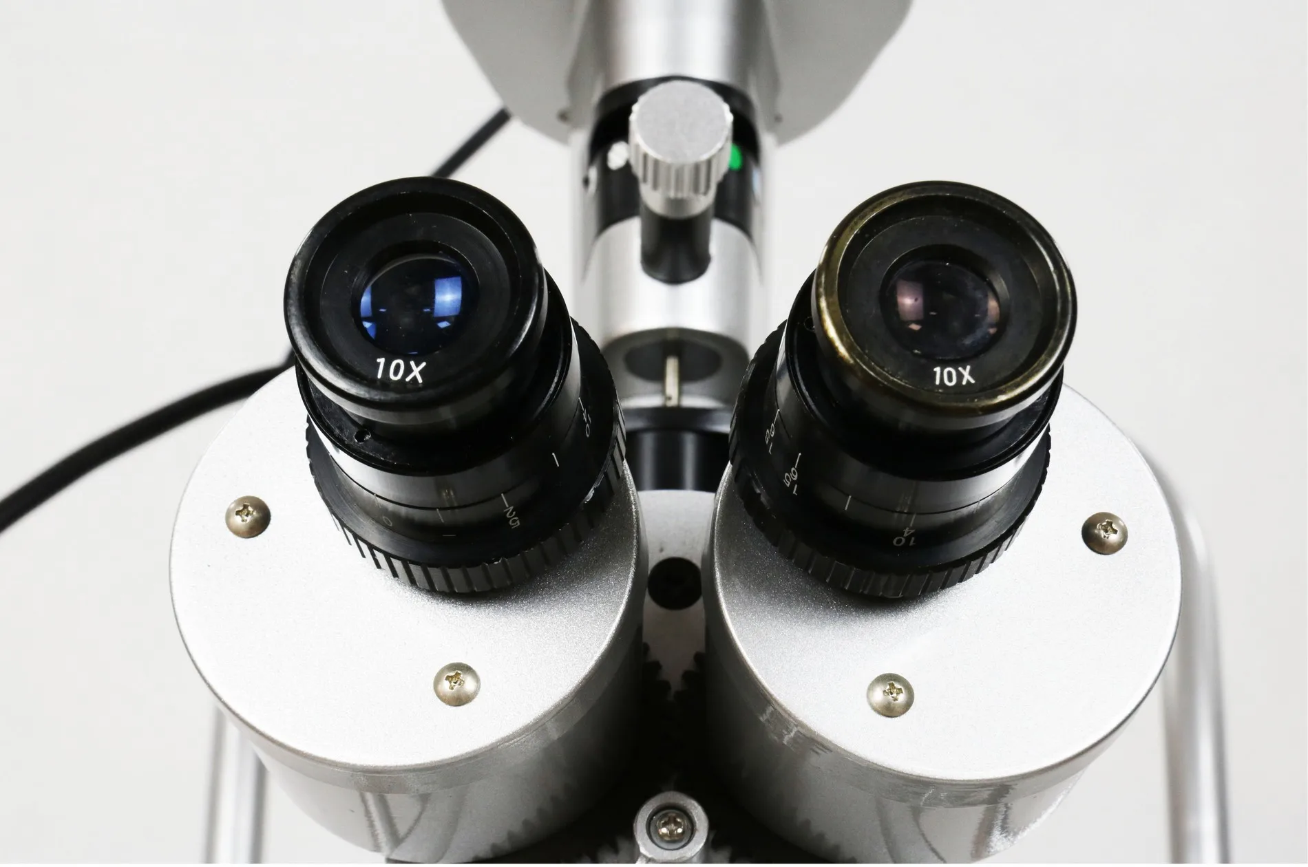 0~10mm Adjustable 12v/50w Halogen Bulb Ophthalmic Equipment Two Steps Slit Lamp With Tonometer