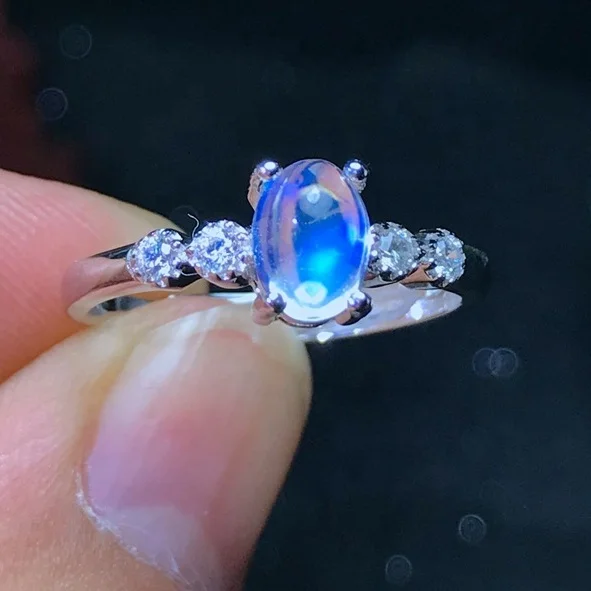 Wholesale 925 Sterling Silver Luxury Natural Blue Rainbow Moonstone Ring Jewelry for Women