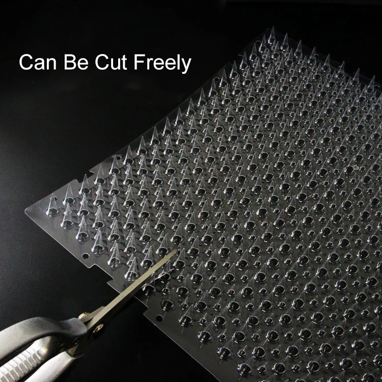 Direct factory anti-pet stepping mat Cat Dog trap animal control Cat Scat Spike Mat