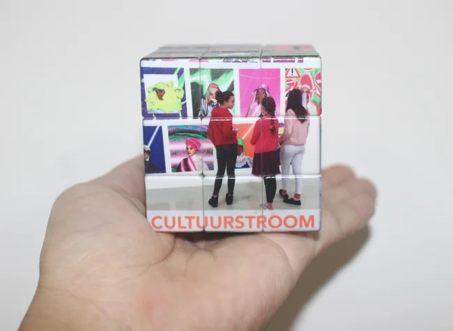 UV Print 3x3x3 Multiphoto Personalized Photo Magic Cube Photo Cubes for Pictures 6 Photos