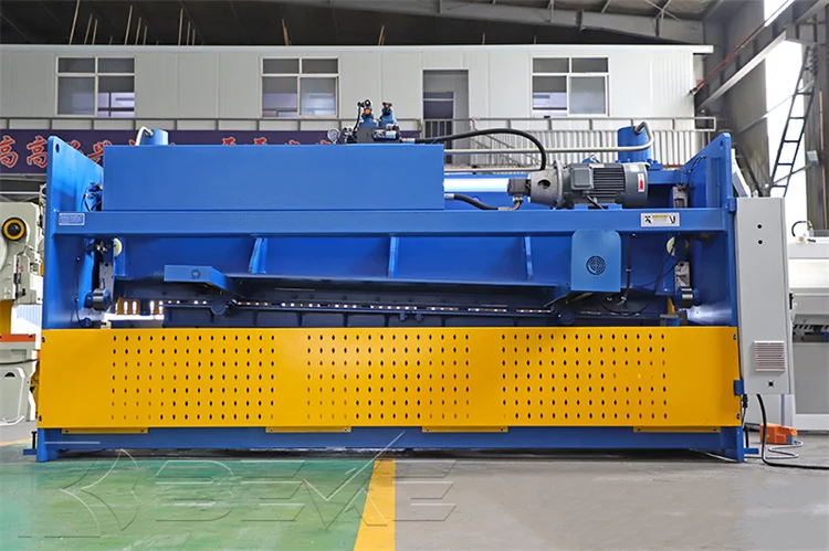 QC12K 6x3200 sheet metal cutting machine CNC hydraulic plate guillotine shearing machine