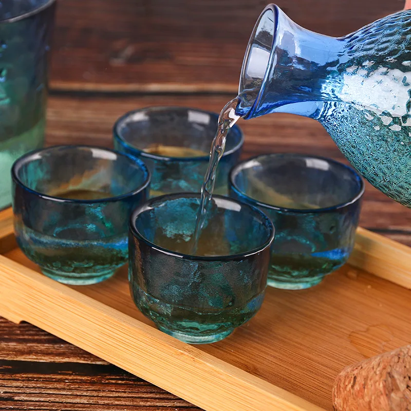 The Mini Crystal Blue Wine Glass Bottle With Four Cups For Liquor Vodaga