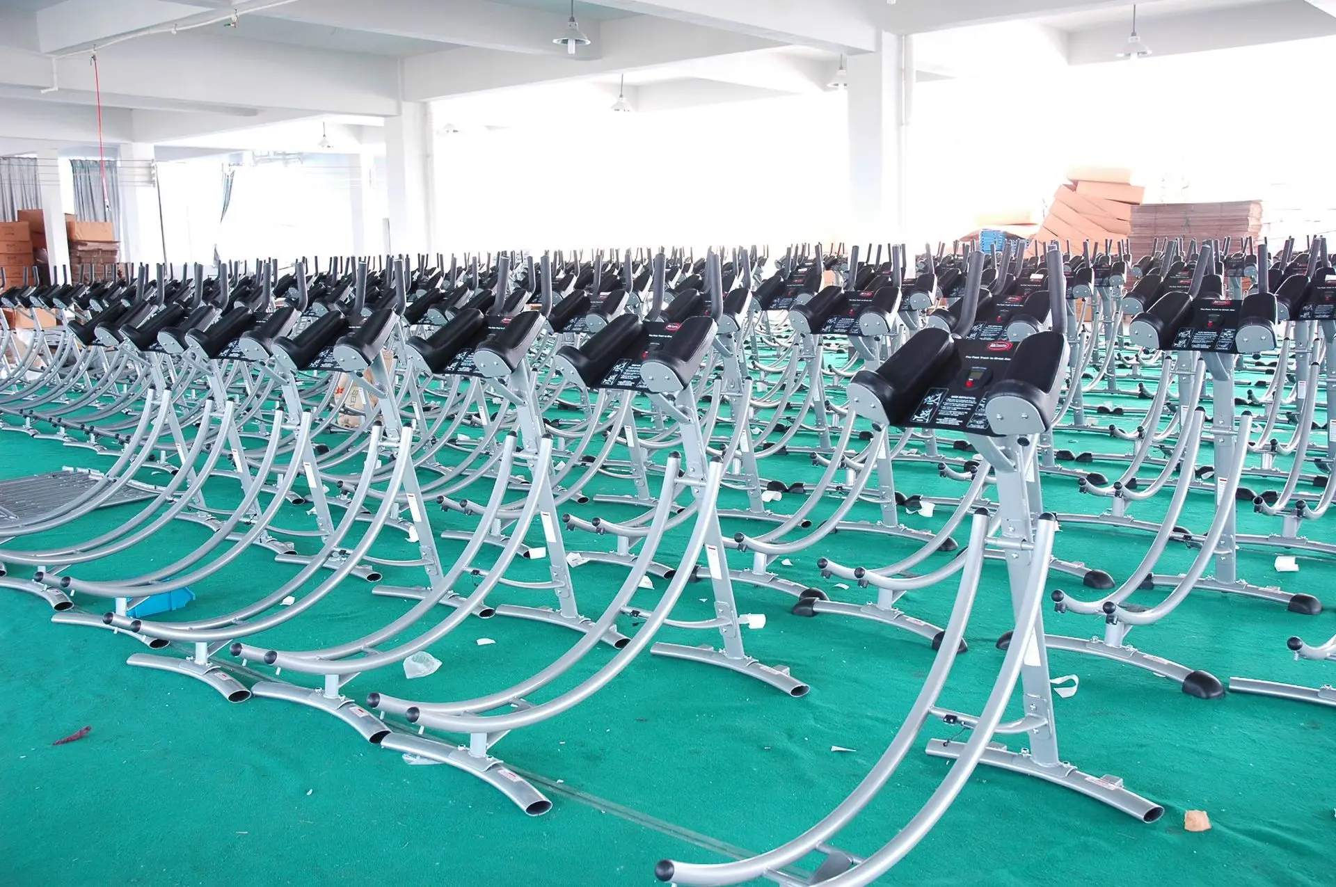 2022 hot selling man and woman fitness and body shaping ab coaster machine  home gym equipment abdominal trainer