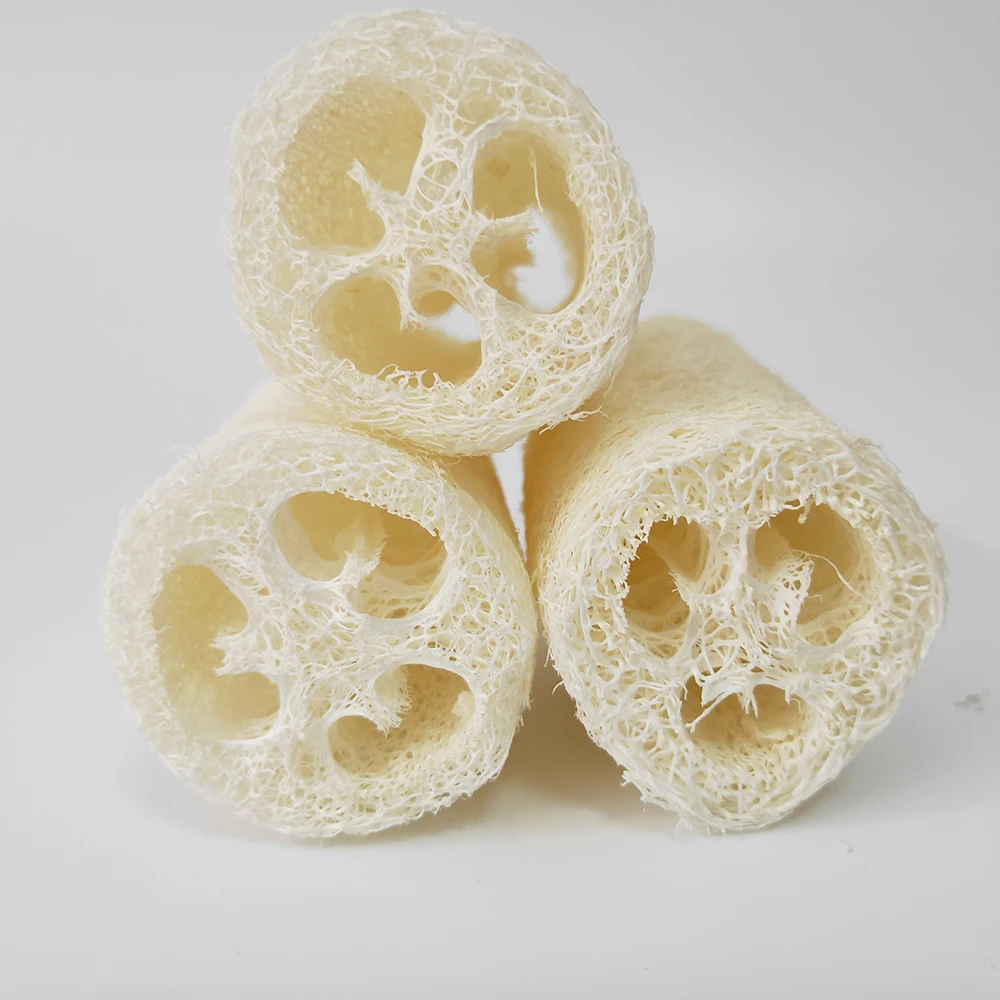 Wholesale 100% Natural Biodegradable 10cm Length White Round Loofah Soap Organic Bath Exfoliating Shower Luffa