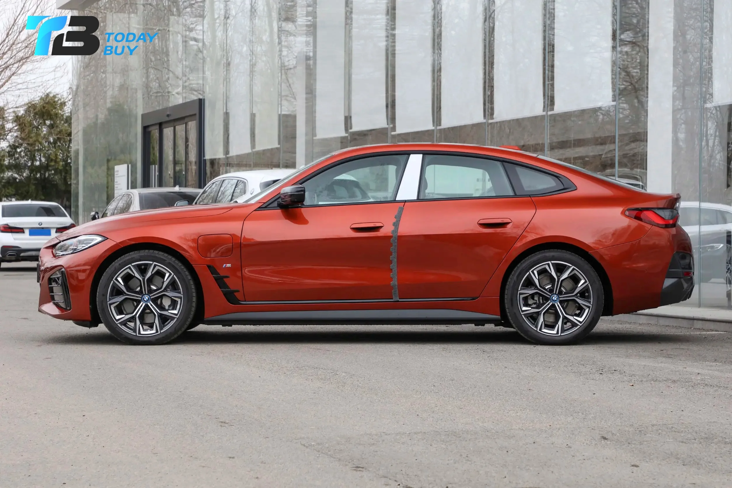 2024 bmsw I4 Edrive35 с навигацией