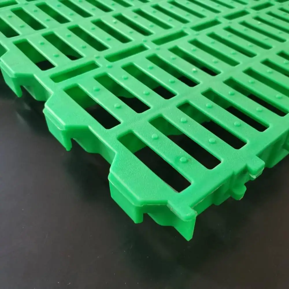 
sheep farm plastic slatted flooring hot sale plastic goat slat floor for goat farm shed 