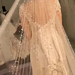 Customize one layer Ivory pearl crystal wedding veils pearl bridal veils for women with comb