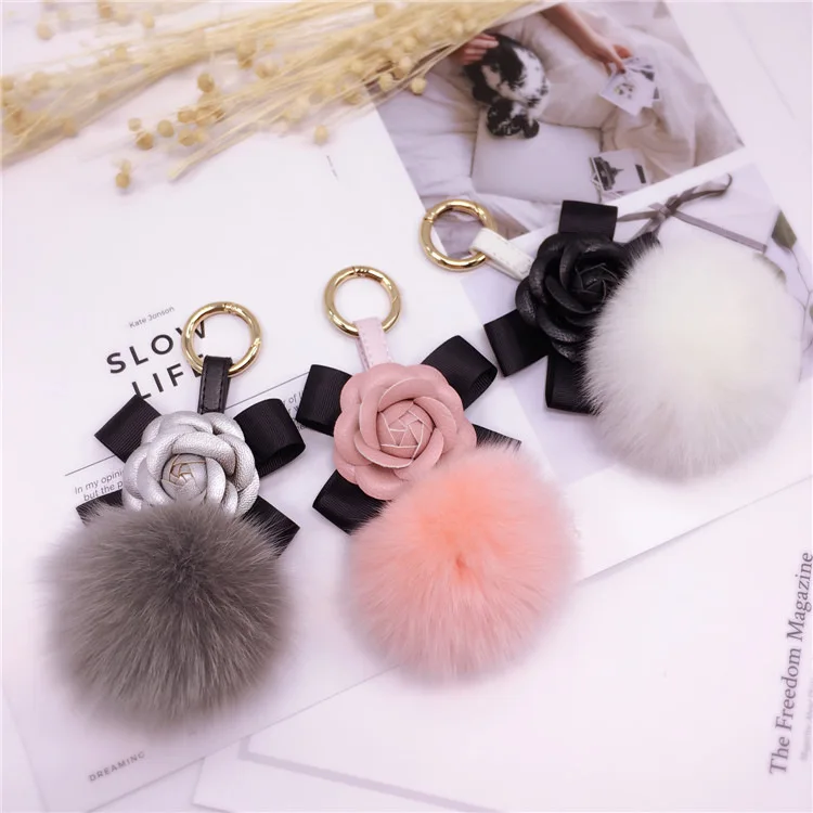 New Korean Style Bow Camellia Key Holder Pendant Flower Shape Keyrings with Fox Fur Ball (KC296C)