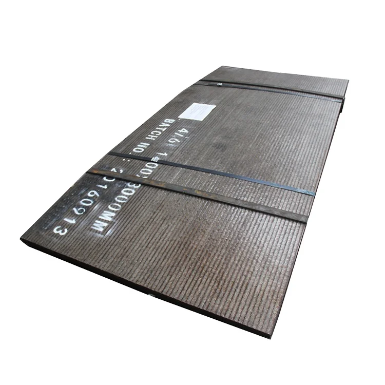 Chromium carbide overlay seamless abrasion resistant plate