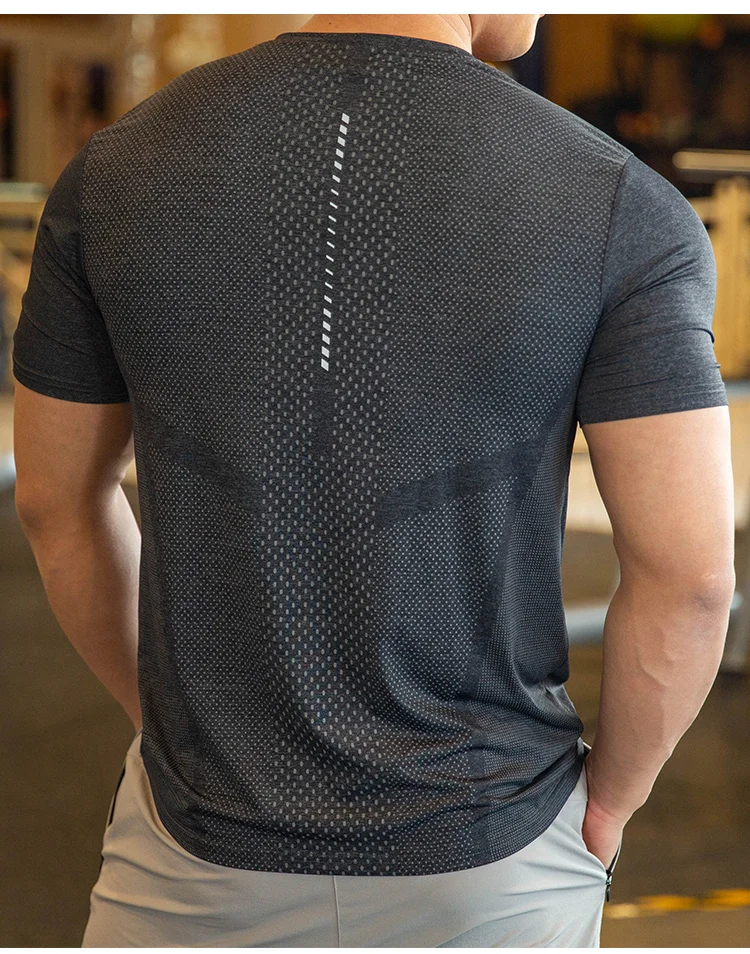 mens athletic top activewear shirt  men running clothes lightweight gym sports quick dry t-shirts elastic polyester t shirts