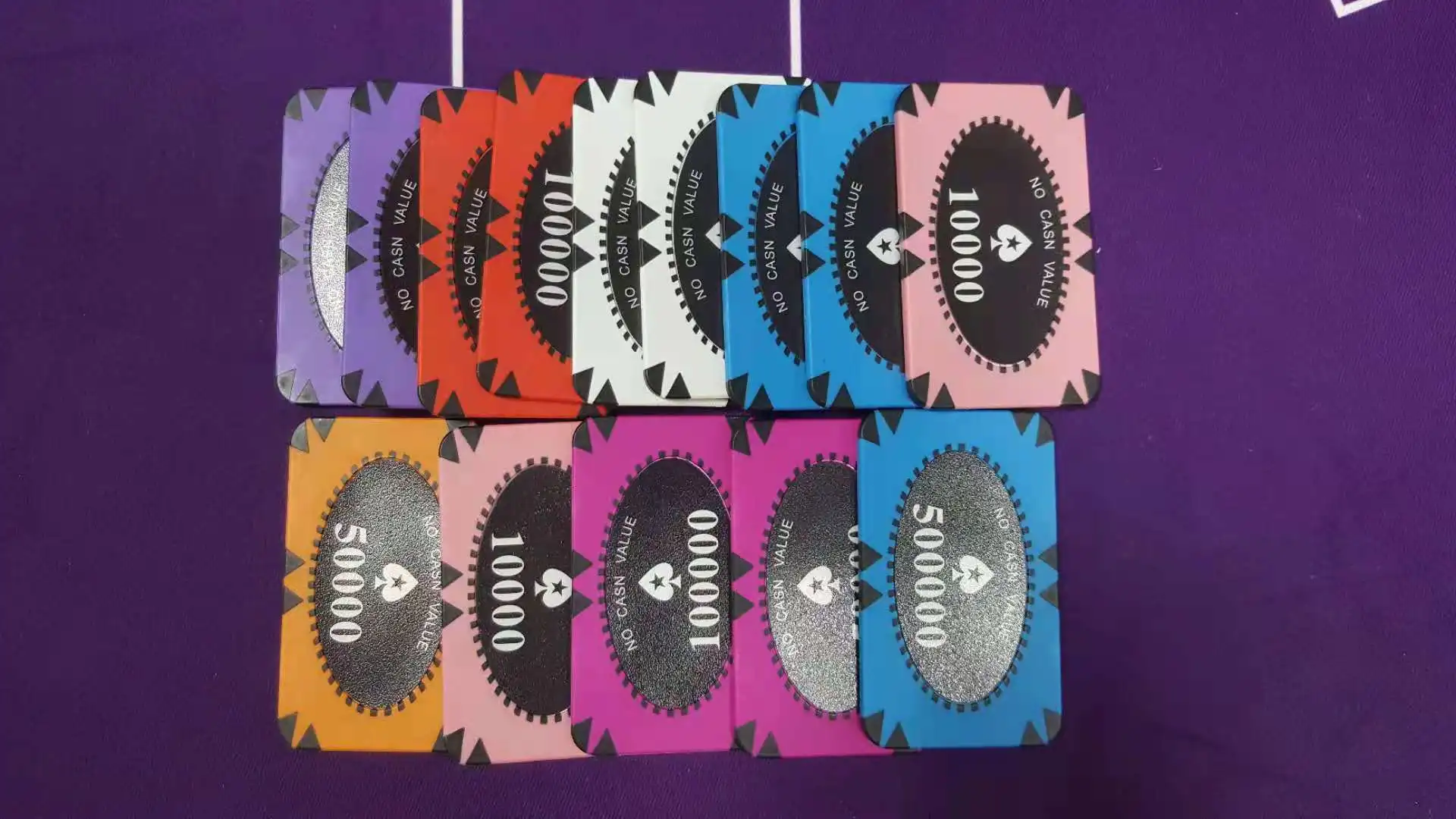 Wholesale Cheap Professional High Quality Clay Ceramic Poker Chips Set Casino Chips For Blackjack Gambling