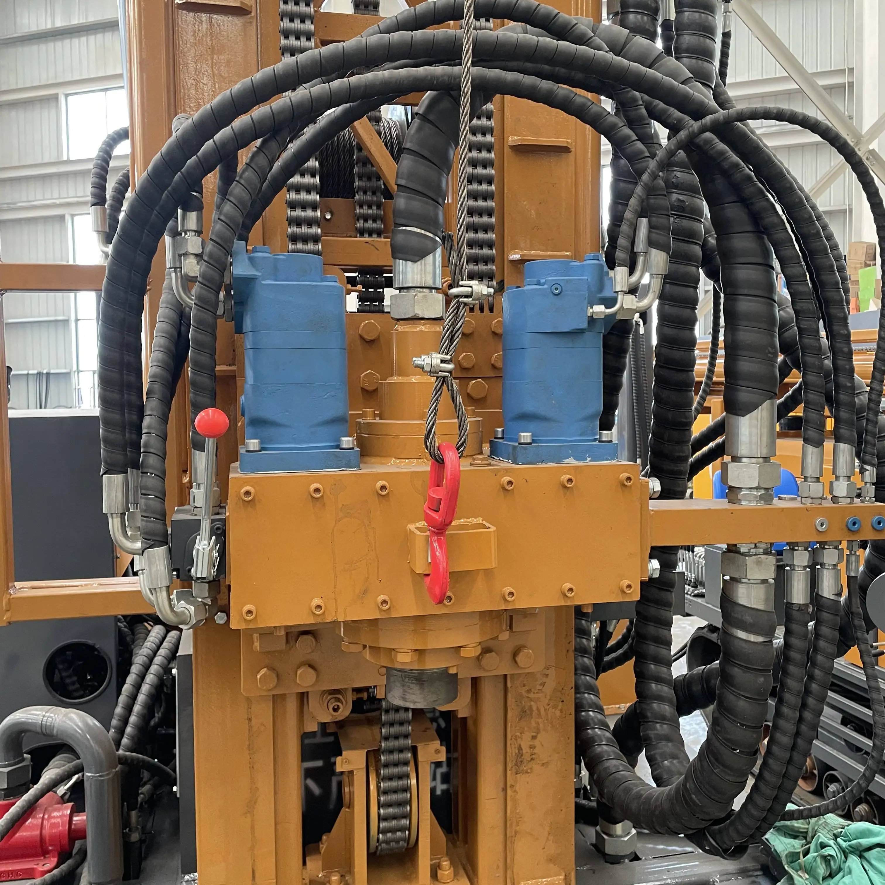 Factory Price Fyl200 200Meter 65kw Tricycle Three Wheeled Vehicle Mounted Water Well Drilling Rig