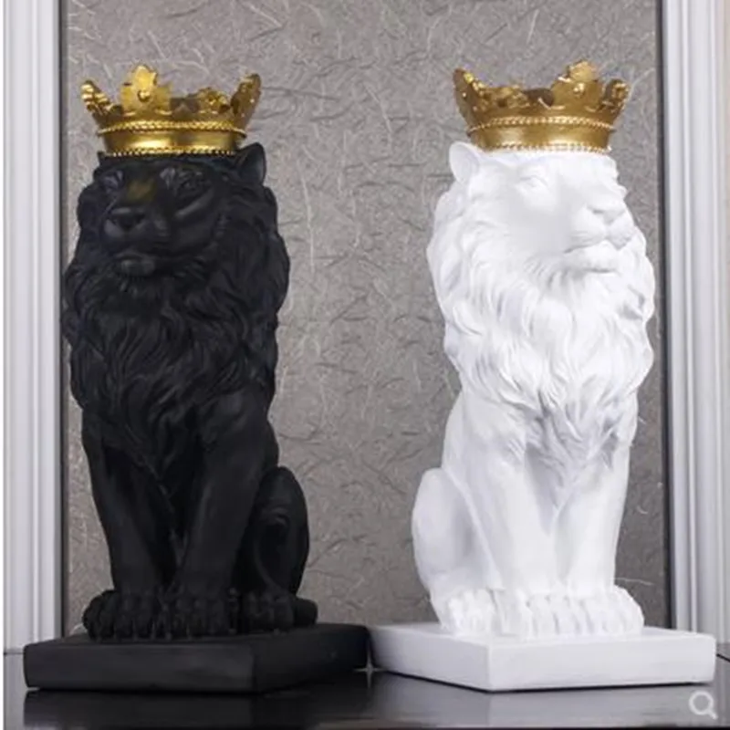 Wholesale Lion Crown Statue Lion Resin Ornament Resin Gold Crown Lion Statue