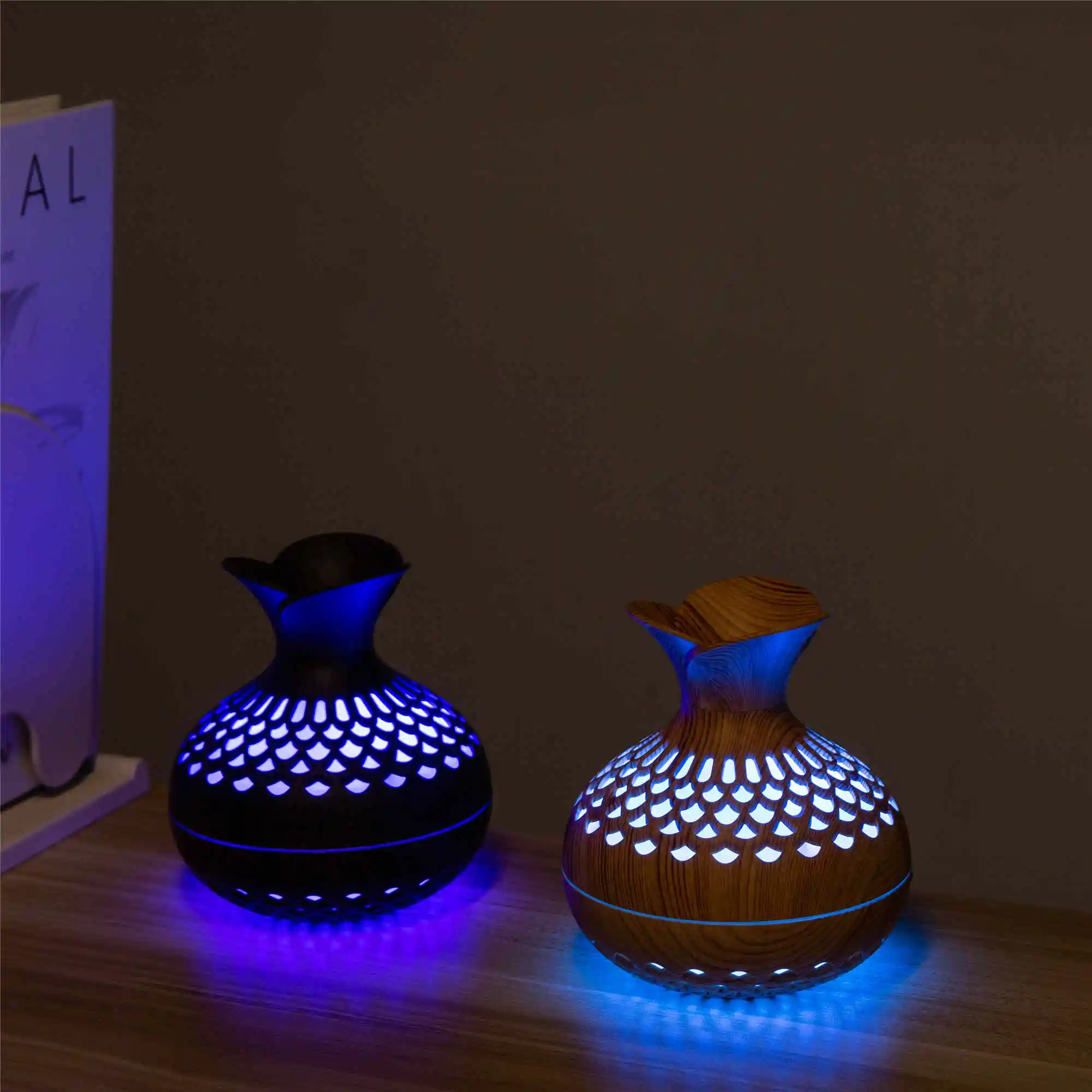 Factory Wholesale Cheap USB Mini Humidifier Home Hollow Flower Wood Grain Ultrasonic Air Humidifier With Colorful Lights