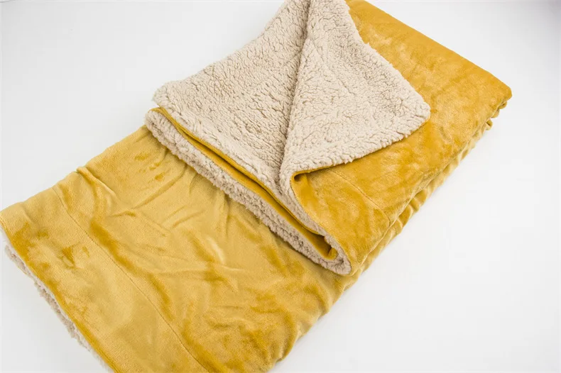 Explosive lamb wool blanket thickened warm double flannel office lunch break blanket multi-color sofa blanket