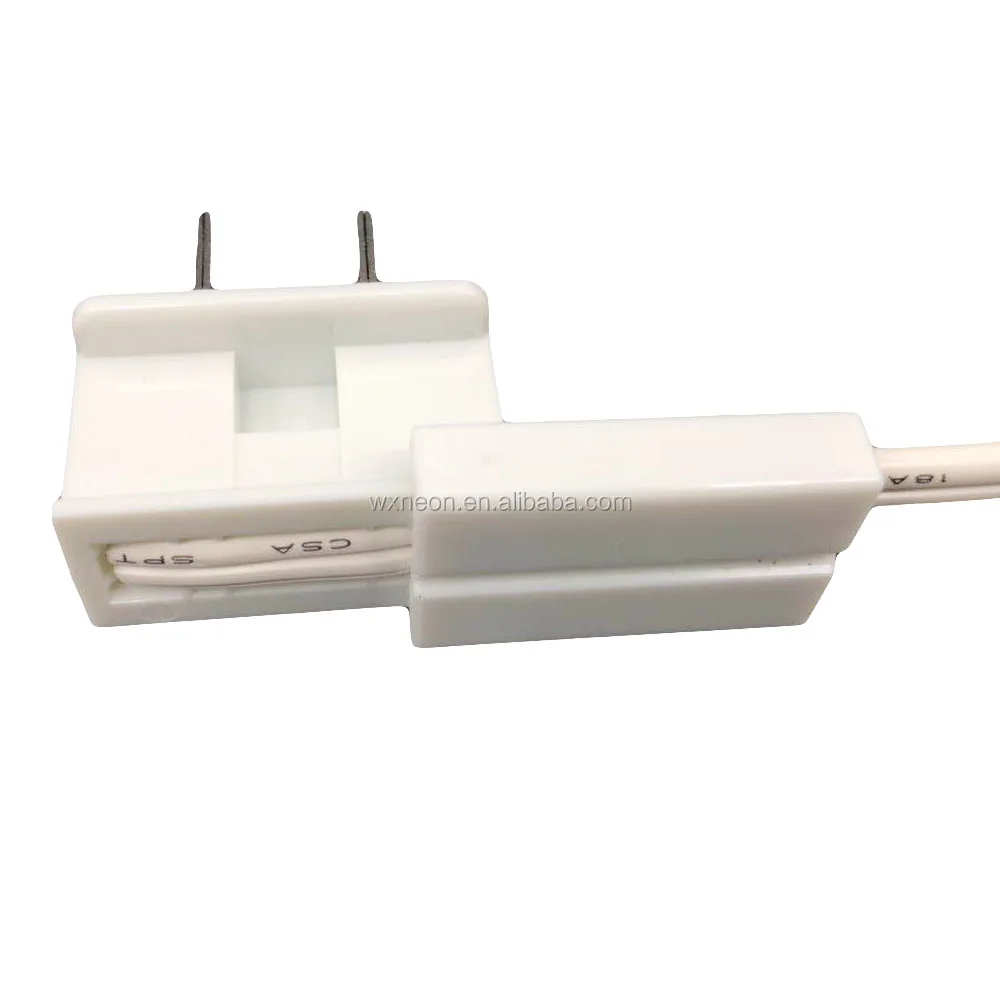 125V 8A White SPT-1 Male Electrical Plugs Vampire Zip Plugs