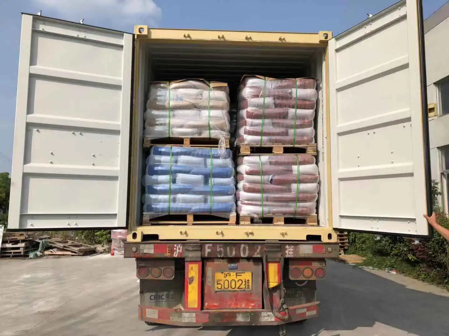 
Wholesale Crumb Rubber Wet Pour Flooring 