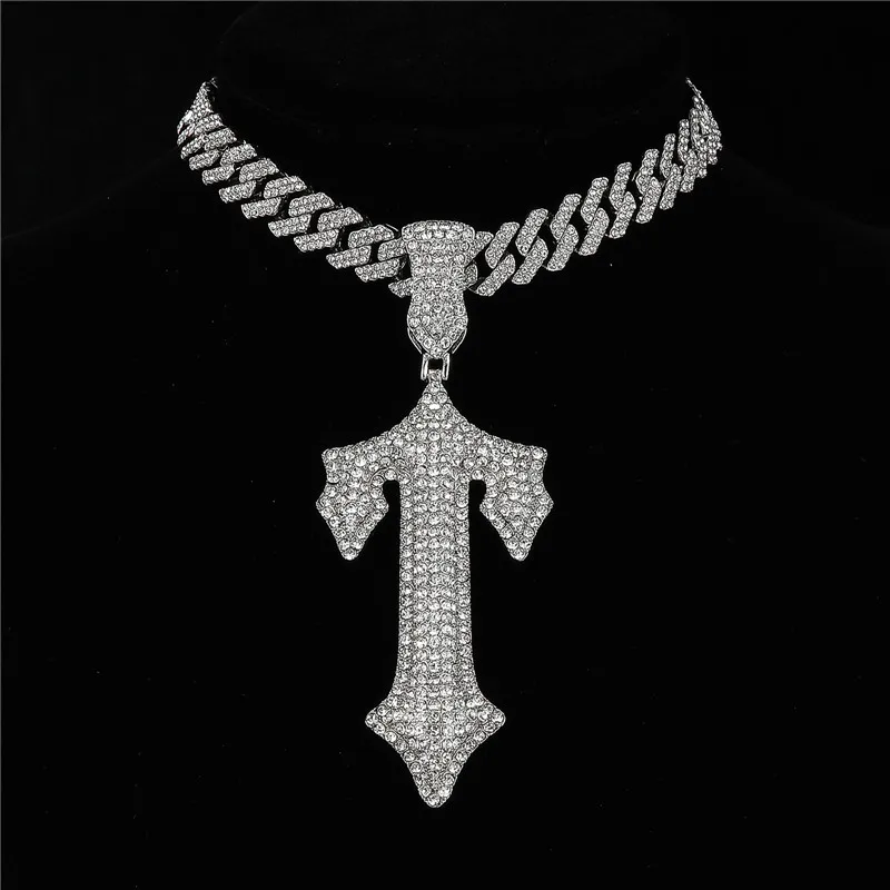 2023 New fashion Cross Sword Jewelry Alloy Cheap Iced Out Pave Diamond Trapstar Game Controller Pendant Necklace for Men