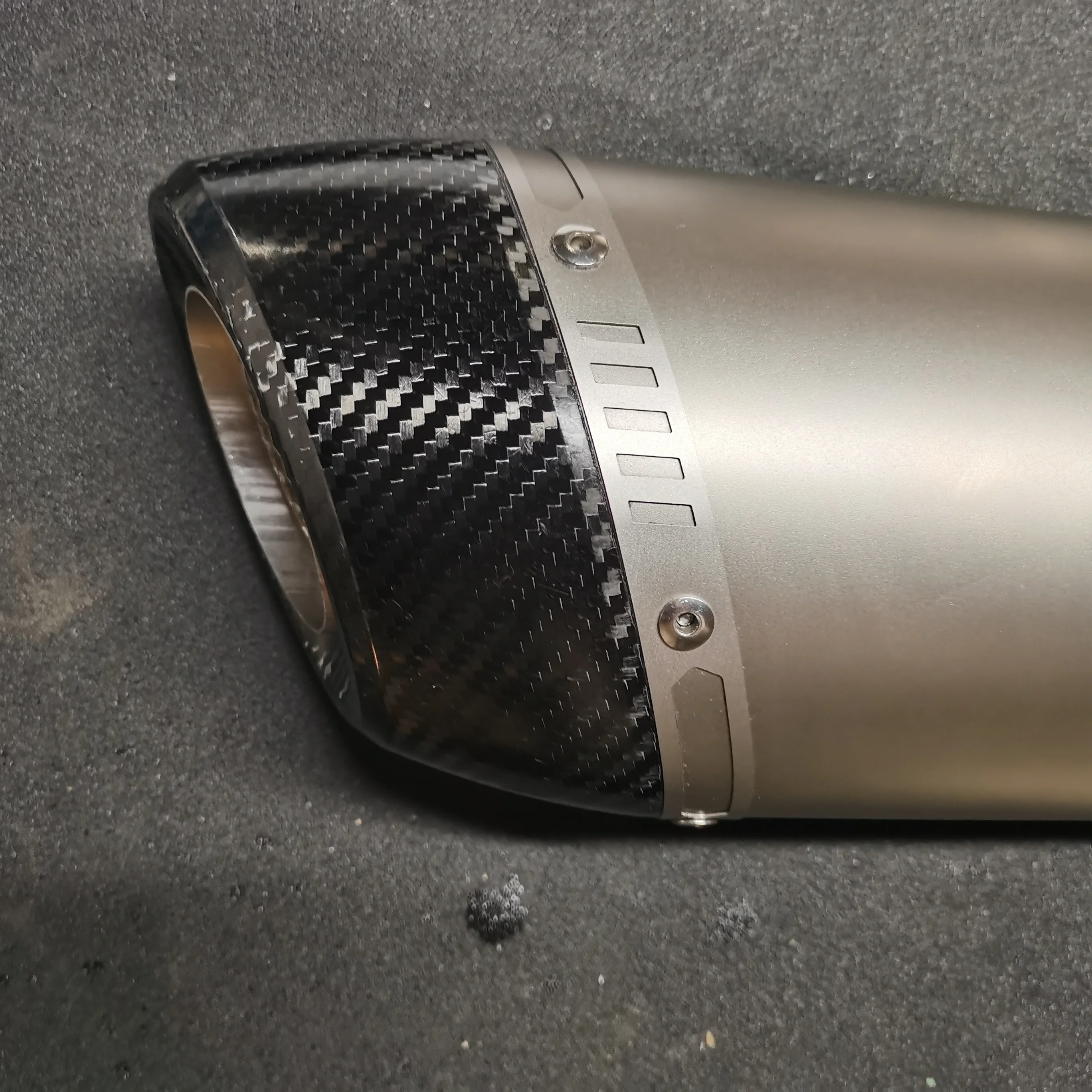 
jeabo motorcycle exhaust systems 51/60 caliber universal exhaust pipe made of titanium alloy carbon fiber 