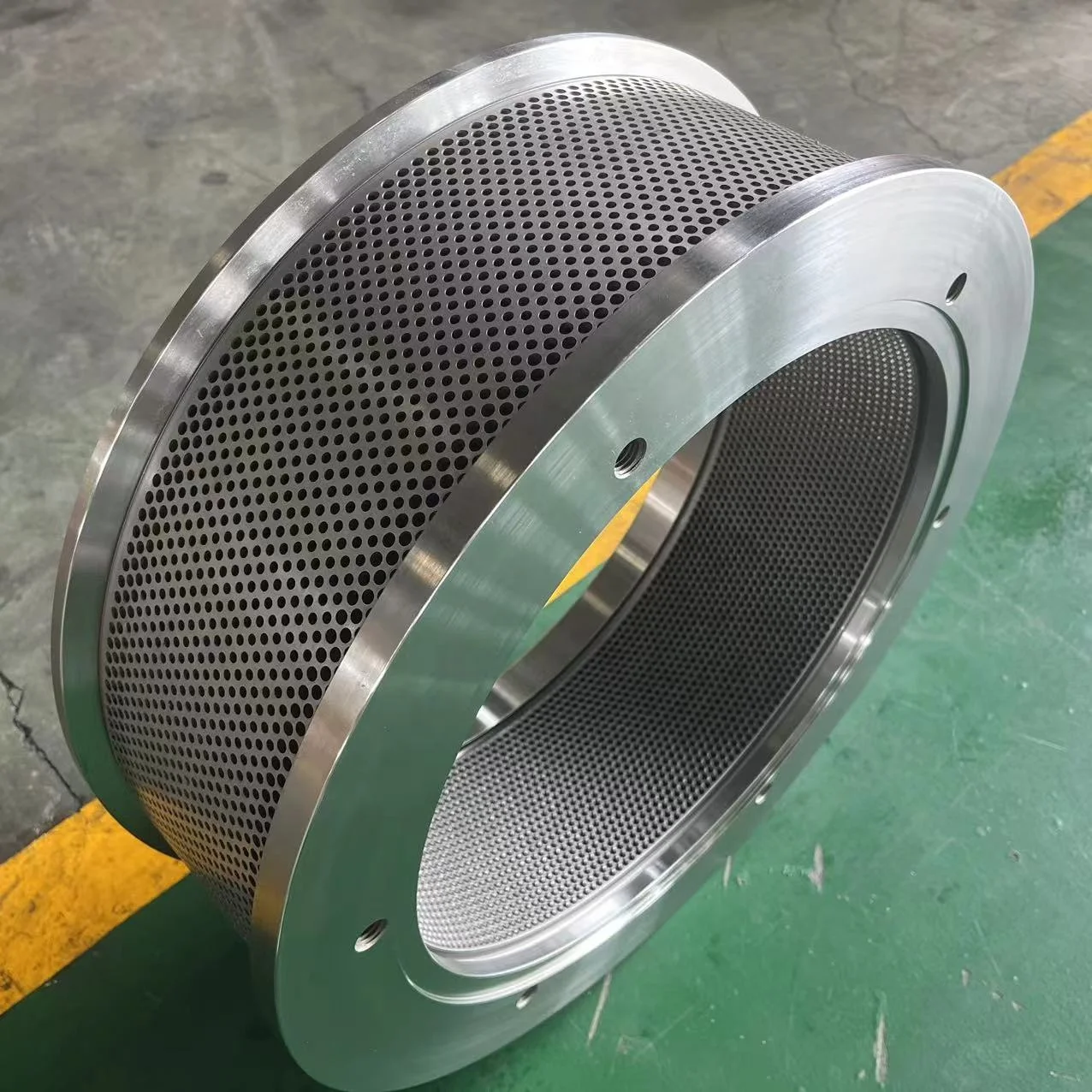 Best Quality X46Cr13 Matrix Disc CPM 2016-4 Factory Direct for Duck Goose Chicken Feed Pellet Pelletizer Ring Mould CPM 2016-4