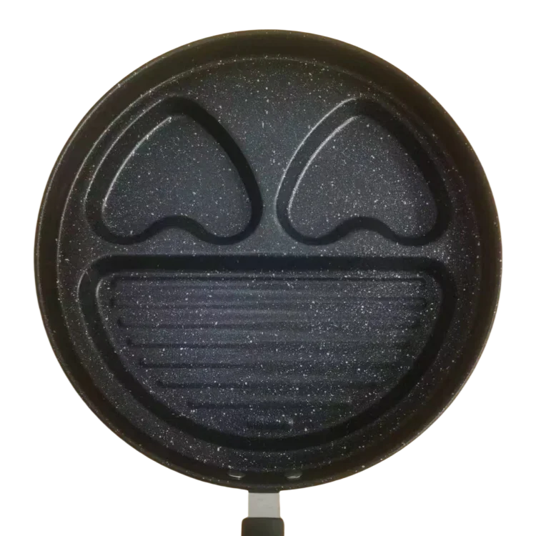 Hot Sell Fried Eggs Bacon Steak Stainless Steel Insulated Handle Maifan Stone Material Heart Shape Three Hole Frying Pan