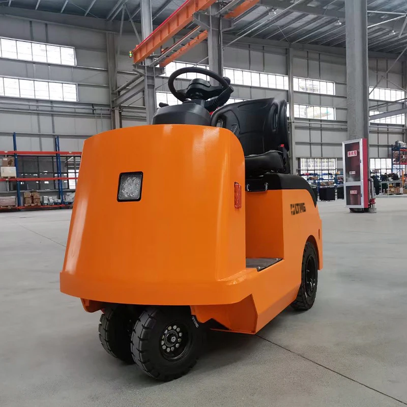 2000kg Seated Type mini tow car  Electric Towing Tractor for airport