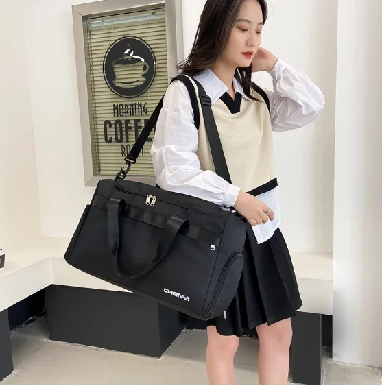 Gym bag ladies large-capacity storage bag yoga swimming travel bag portable diagonal short-distance travel 2022