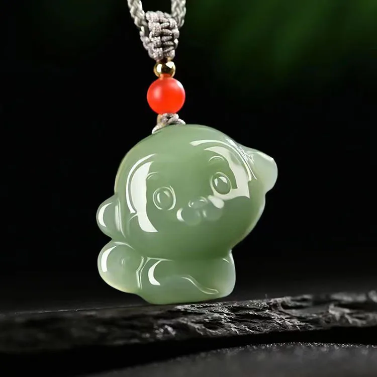 Wholesale Products Natural Stone Crystal Crafts Crystals Healing Stones Hetian Jade Monkey Crystal Pendant for Women