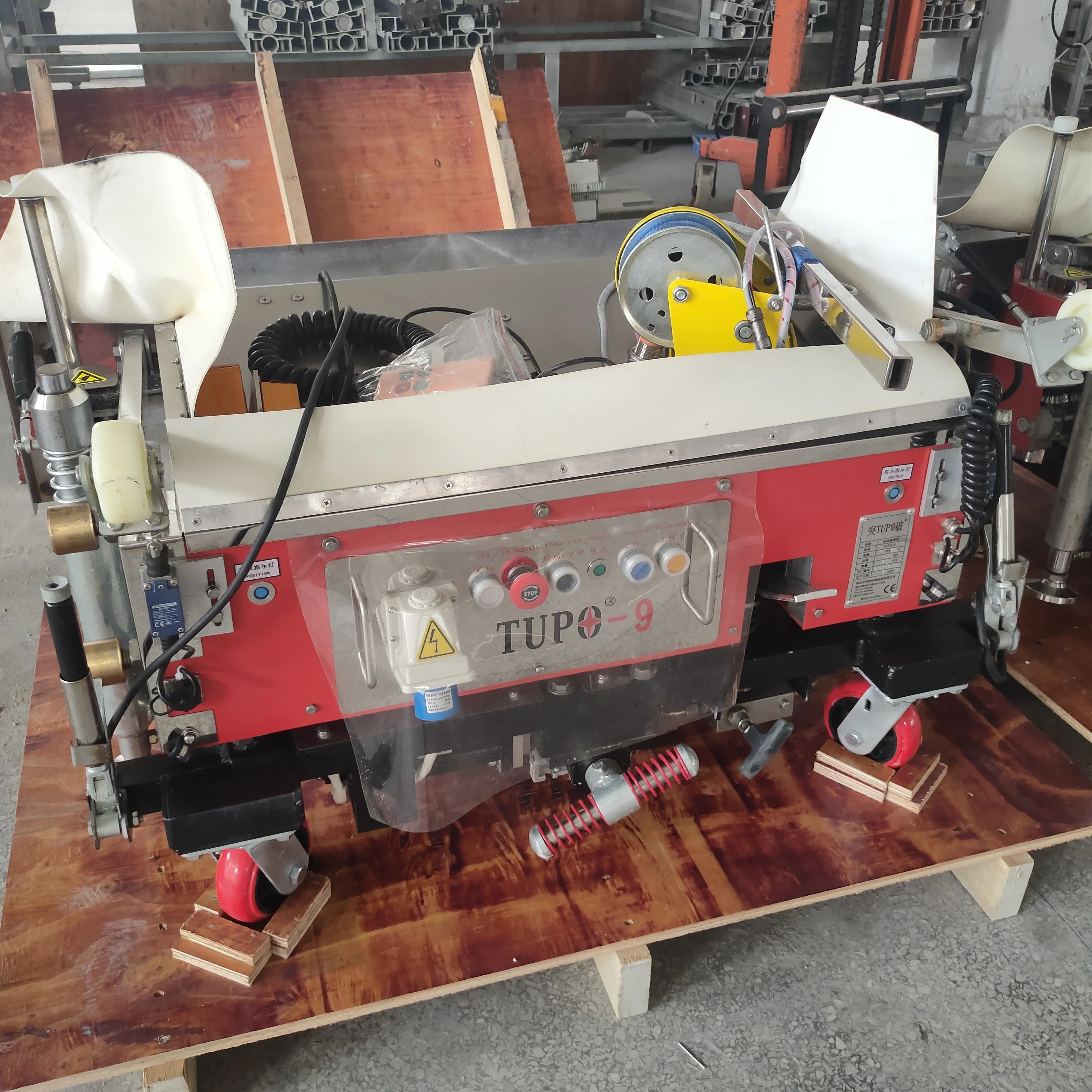 TUPO Fast Plastering Automatic Plastering Machine Source Manufacturer