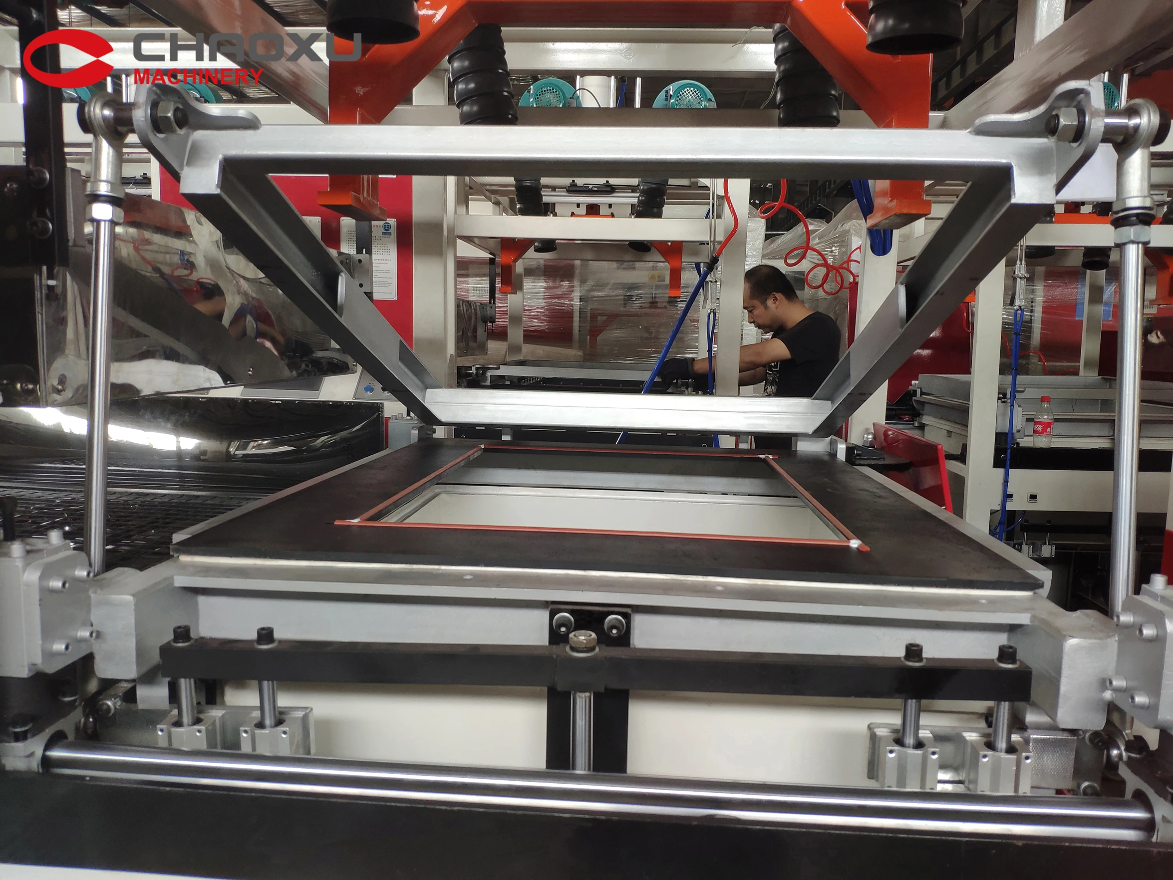 CHAOXU Desktop Vacuum Forming Machine For Thermoforming Abs Pc Suitcase Sheet