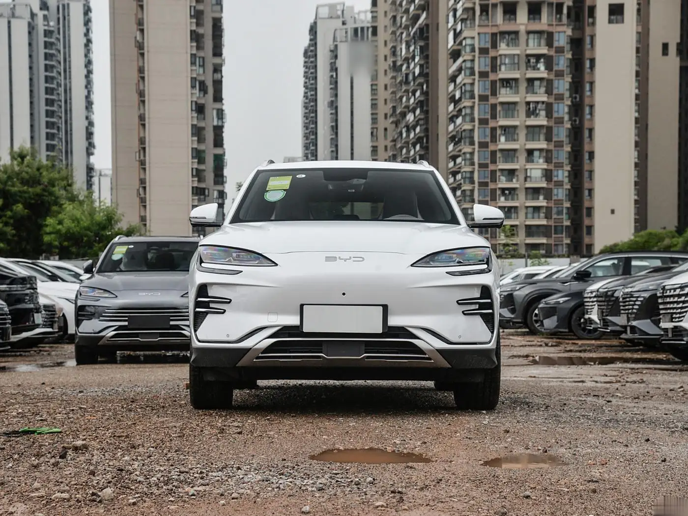 BYD SONG плюс 2025 ев 605 км флагманский Новый энергетический автомобиль сделано в Китае дешевый новый Подержанный EV PLUS наличии