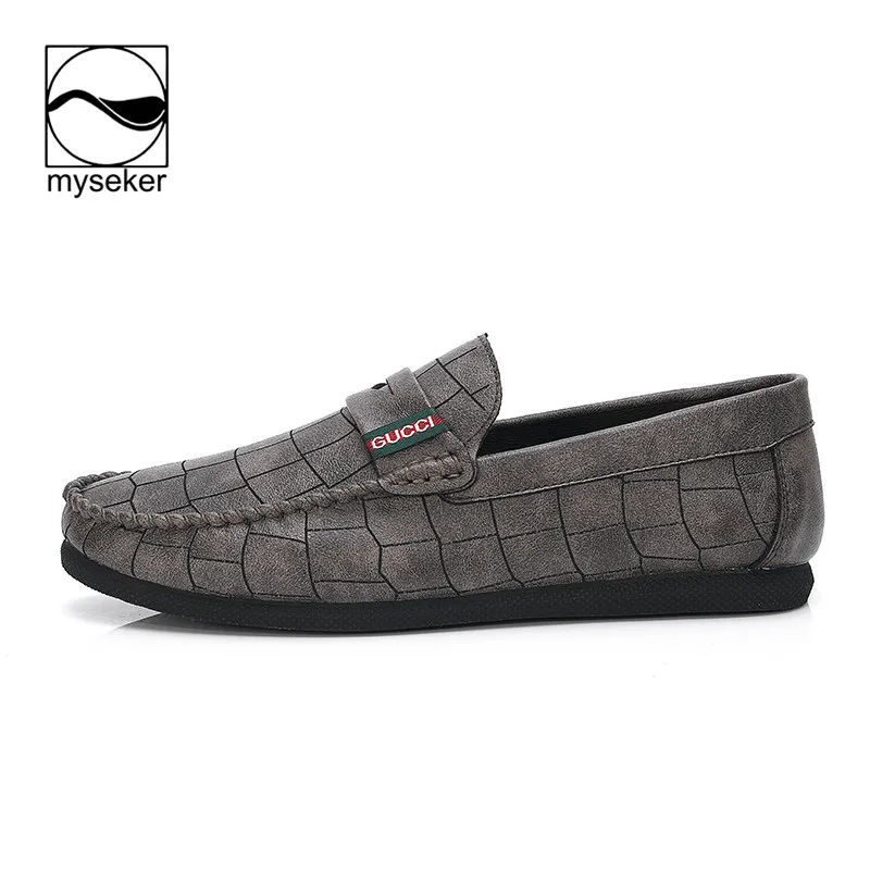 Mocasines Mens Branded Loafers New Loafer Collection Fashion for Men Latest Man Dress Shoes Mocasin Casual Pvc Elevator Eomna