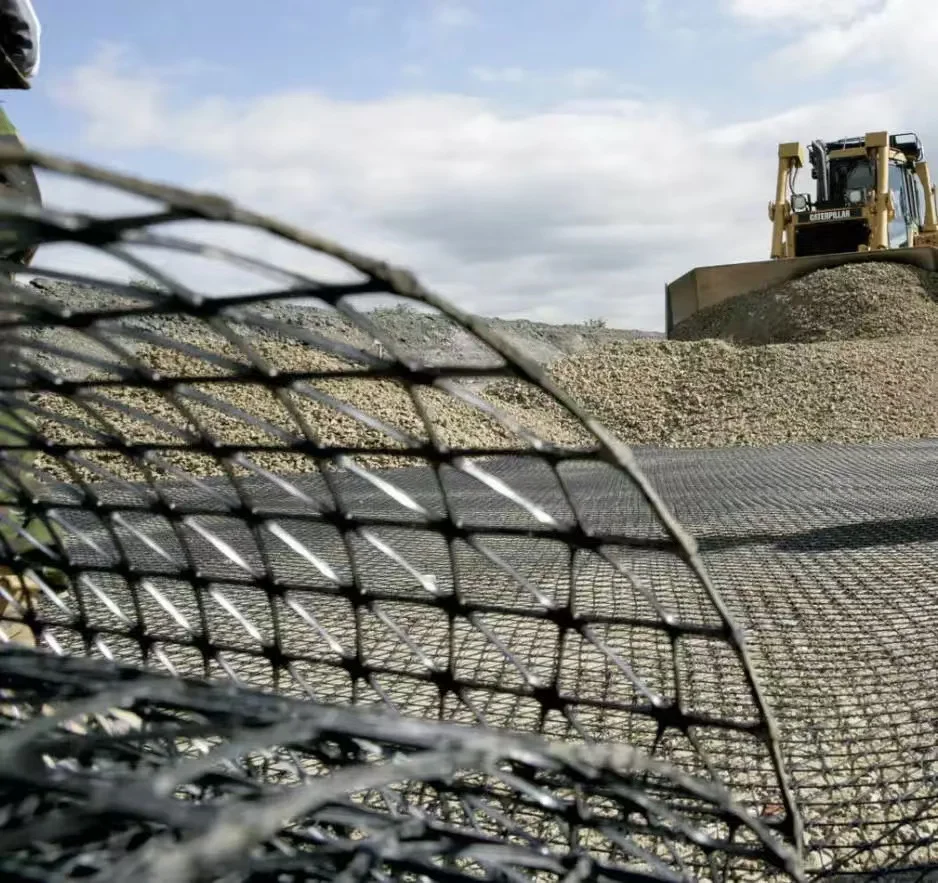 Стальная пластиковая двунаправленная композитная GSZ geogrid 50KN80KN сварная стальная производитель