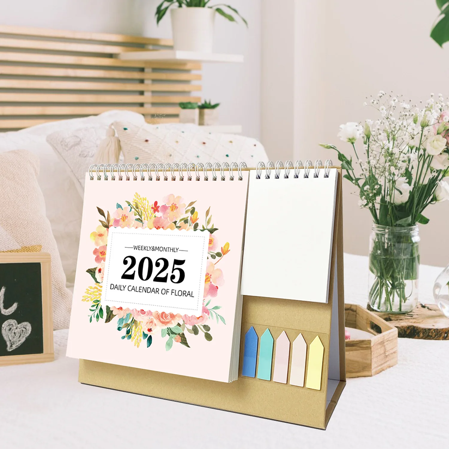 2025 New Custom Desk Calendar Standing Flip Desk Daily Calendar Luxury Calender Gift with Sticky Notes for Home Office