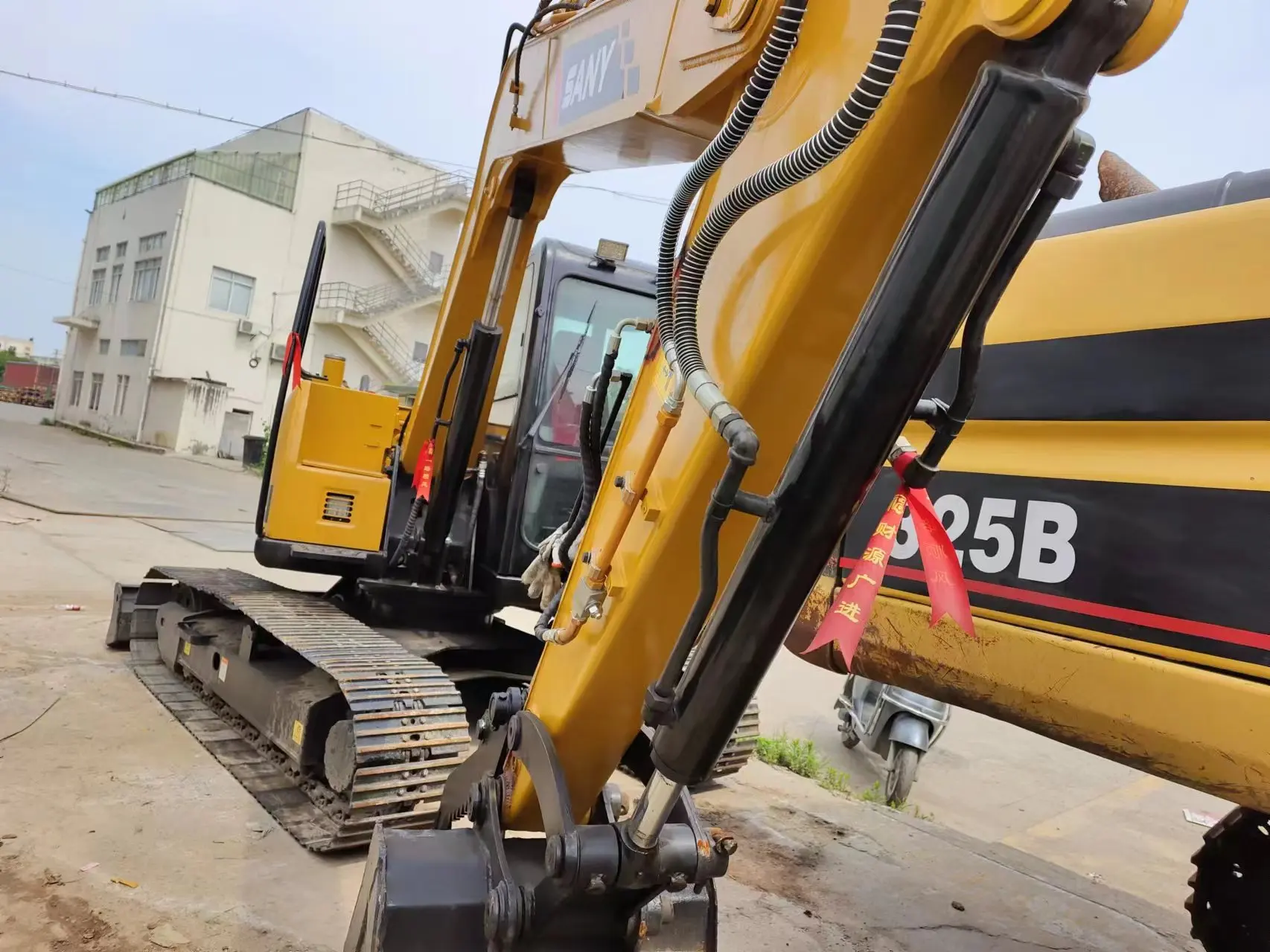 Используется дешевые 7 5 t мини sany sy75c экскаватор для продажи