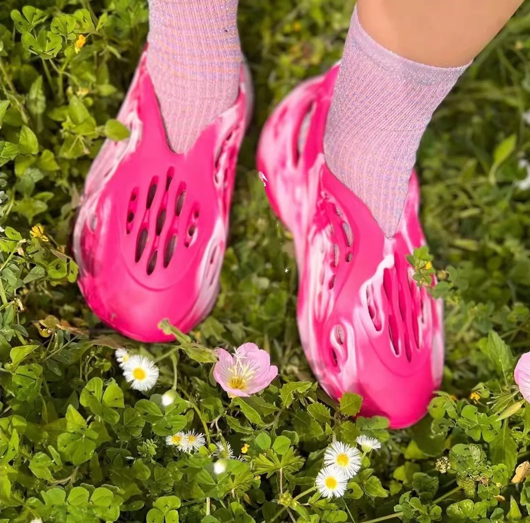 New Fashion Summer 2022 Trendy Colorful Unisex Plus Size Casual Shoes Women Flat Slippers Sandals