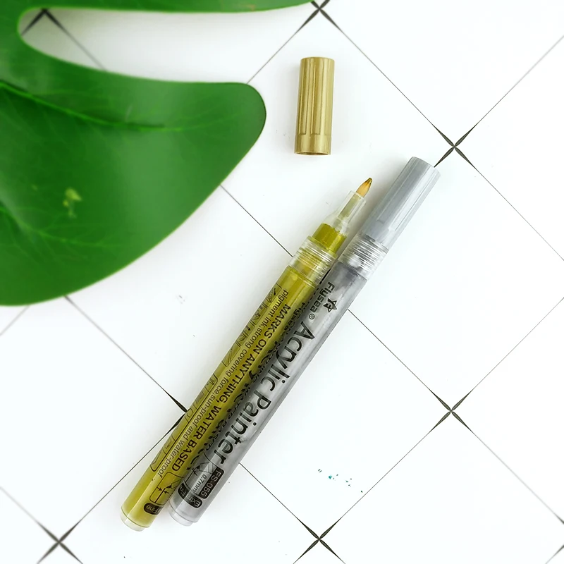 
24 Permanent Colours 0.7MM Extra Fine Japanese Tip Sun-proof acrylic paint marker xingmao 