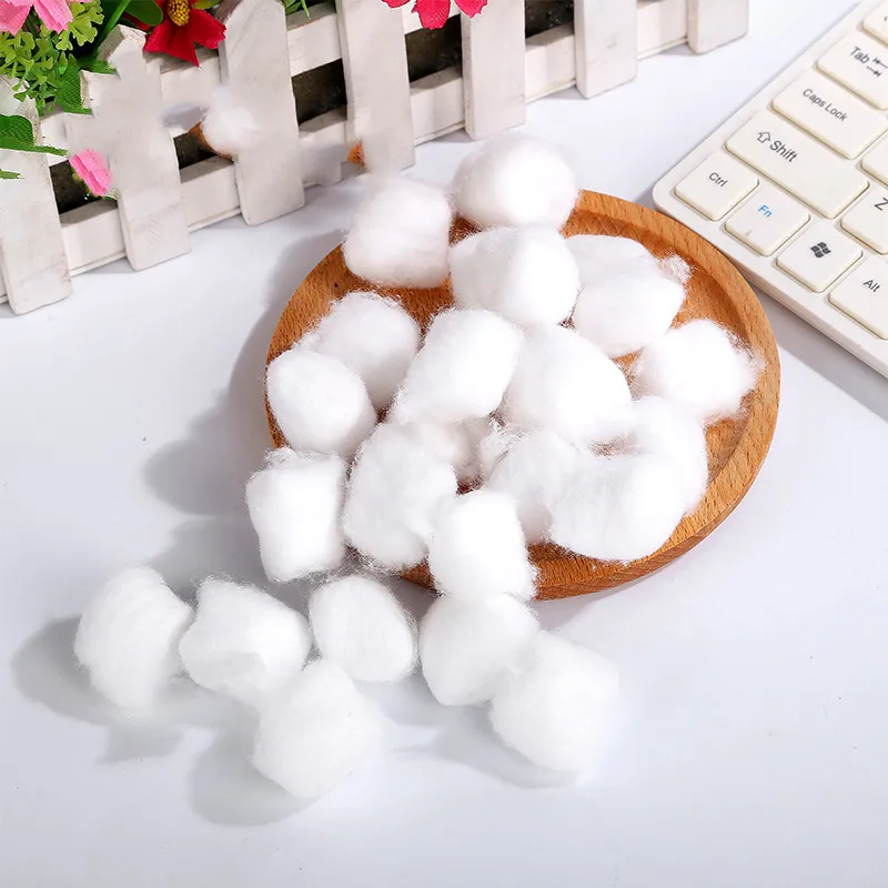 
100% Pure Cotton Sterilize Alcohol Cotton Ball White Medical Absorbent Cotton Ball 