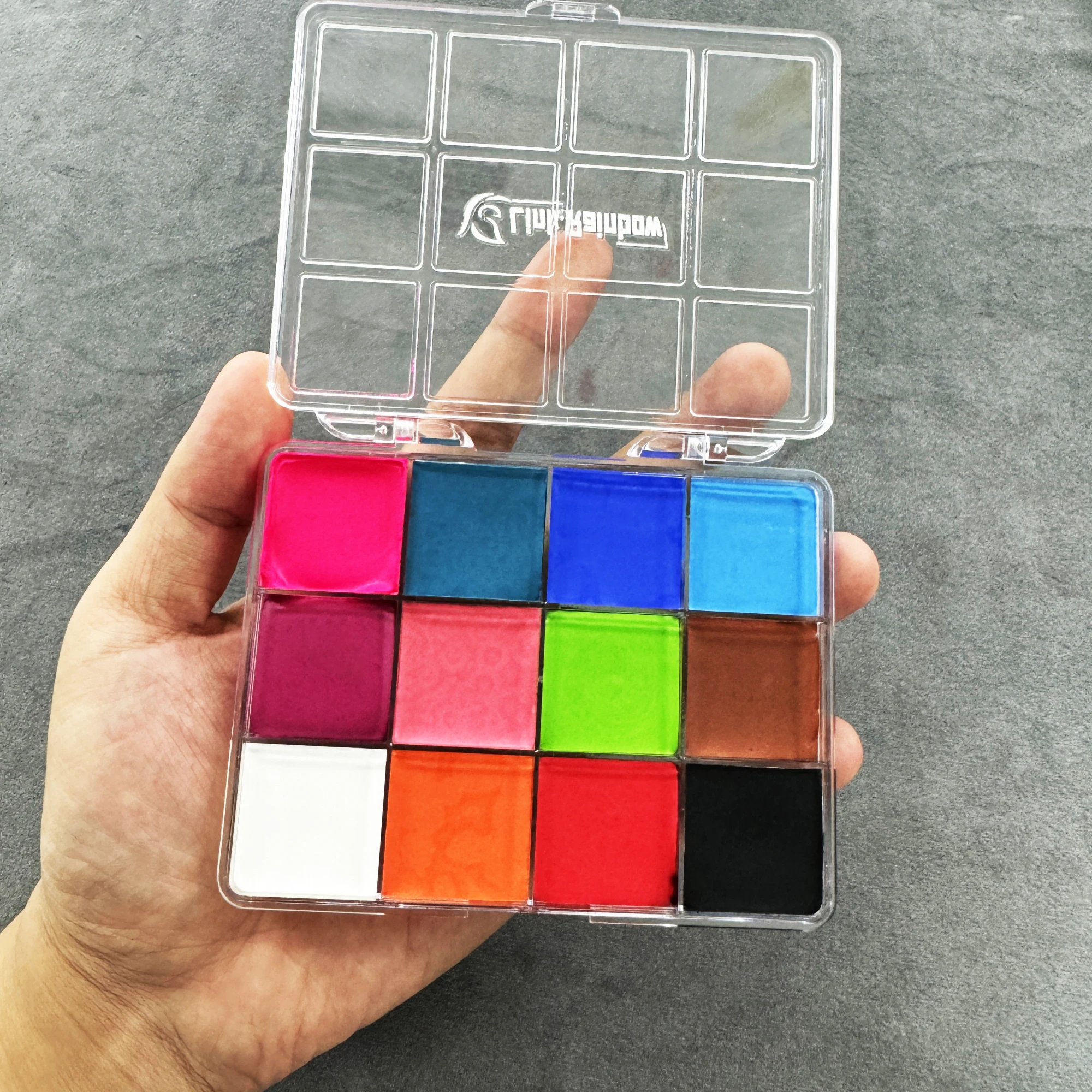 Hot sale For Kids Makeup Face and Body Paint Halloween party waterproof Professional 12 Colors Palette Rainbow Split face paint