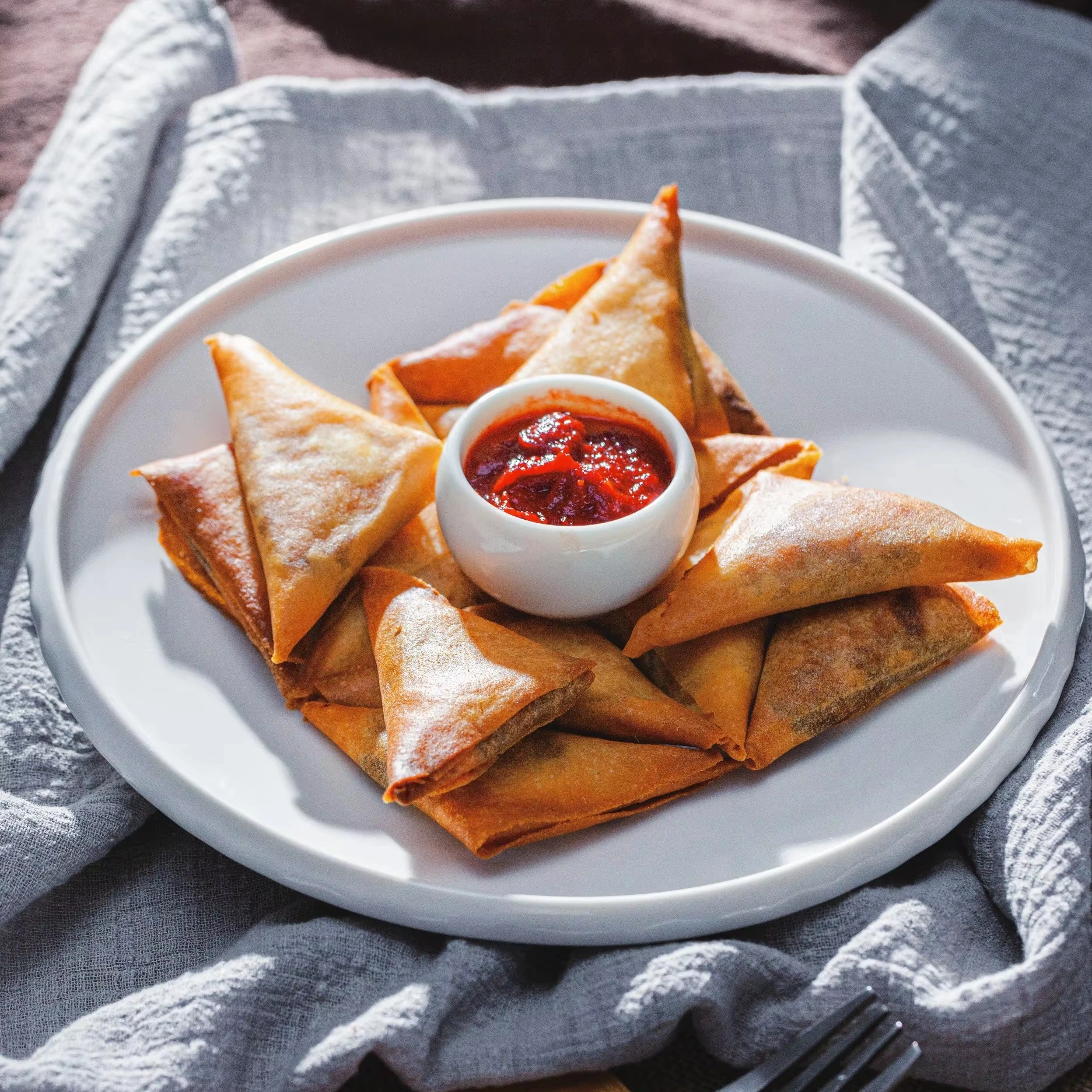 New Hot Product Frozen Vegetable Samosa Frozen Samosa and Spring Rolls Food Bag Sweets Packaging Korean Fish Cake Spicy Chinese