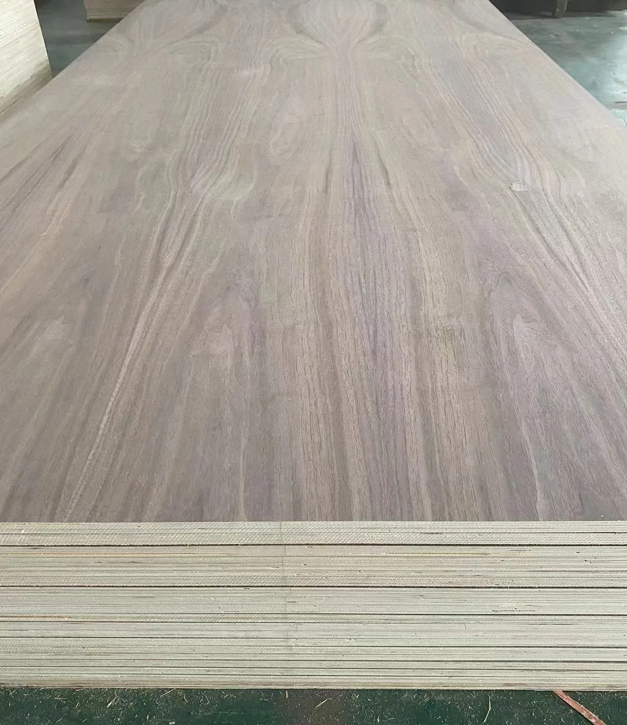 Linyi Suppliers 3mm 4mm 5mm 7mm 12mm 1/4, 3/4 Inch Parota White Oak Walnut Maple Tazalm Sapele Teak Plywood 4*8ft Fancy plywood