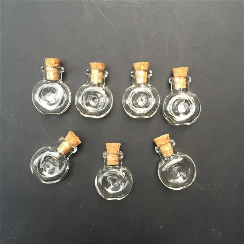 Mini Glass Bottles Pendants Small Wishing Bottles With Cork Arts Jars For Necklace Pendants Gifts Vial XO Flask Wholesale