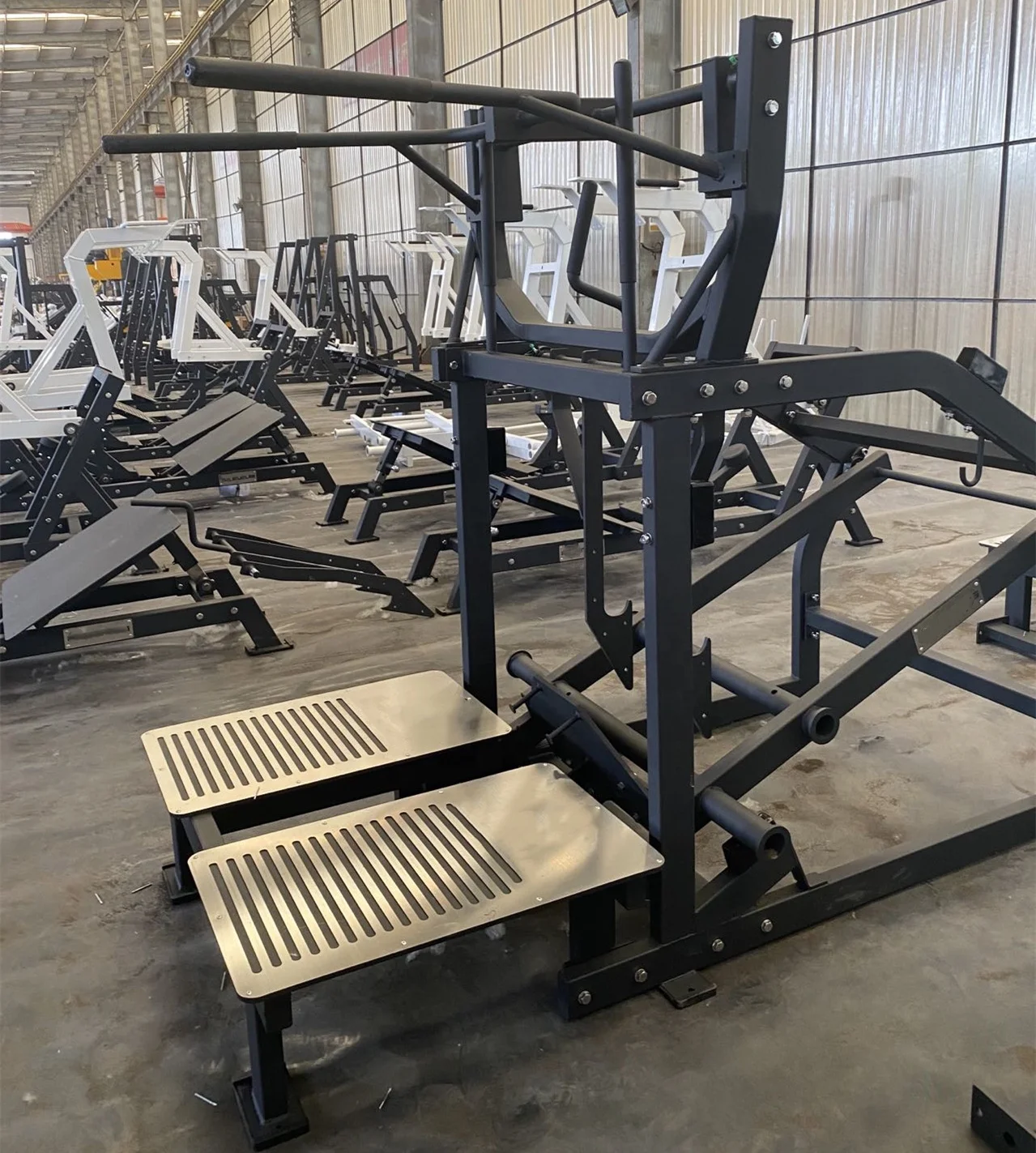 Commercial Fitness Equipment  plate loaded Belt Squat Machine studio gym equipment