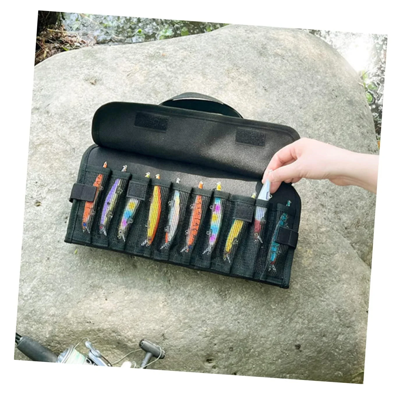 Waterproof Fishing Lure Roll Up Fishing Jig Pouch Foldable Bait Storage Tackle Pocket Bag Fishing Jig Bag