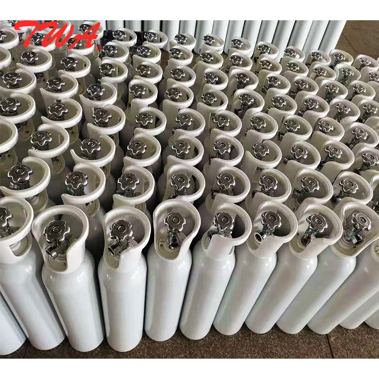 6.7L 10L 40L 50L TWA white O2 oxigen cylinder tank medical steel oxygen cylinder with CG540 valve for Indonesia