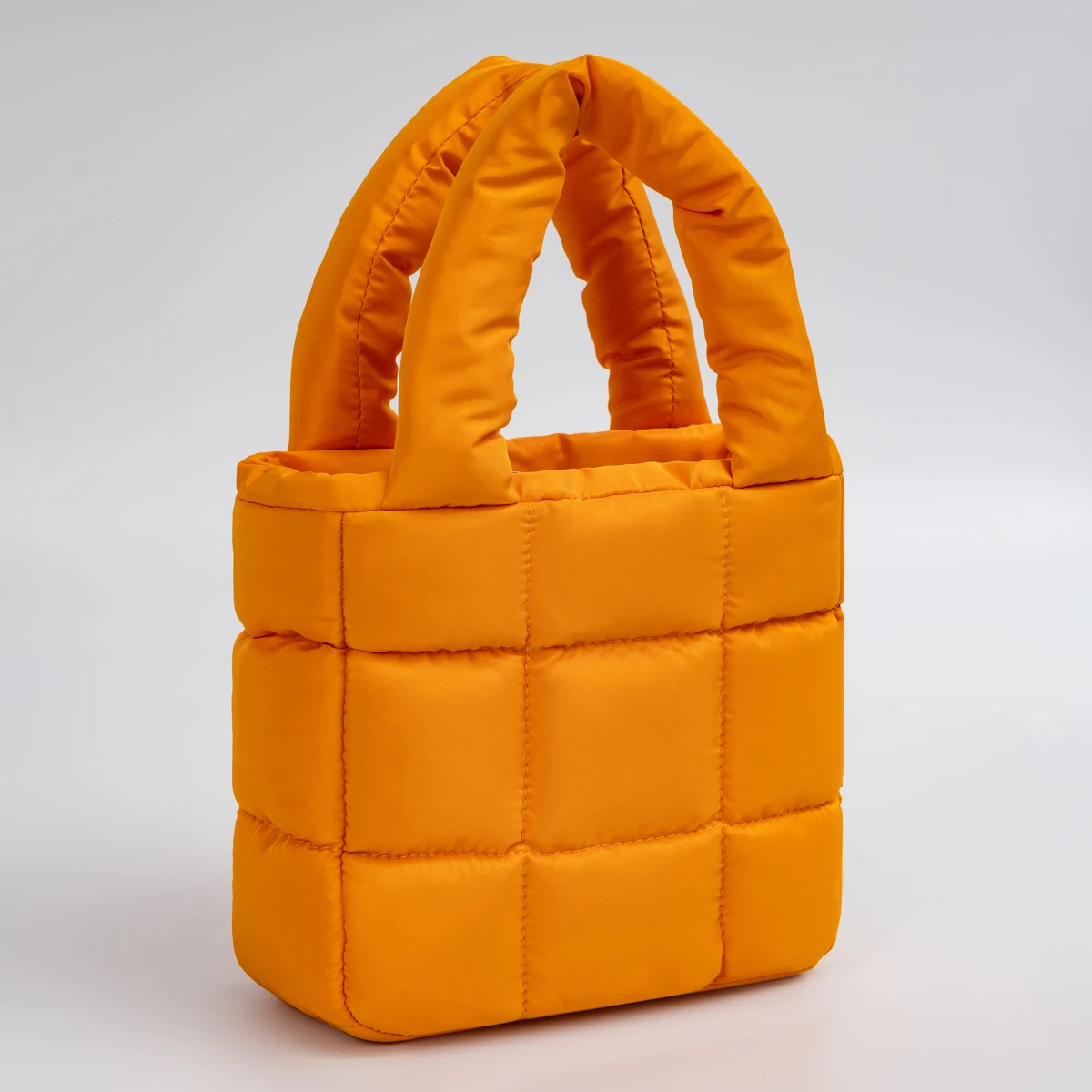 Wholesale Fashion Waterproof Puffer Toto Bag Custom Logo Color Size Accept Trendy Quilted Tote Bag for Women/Ladies