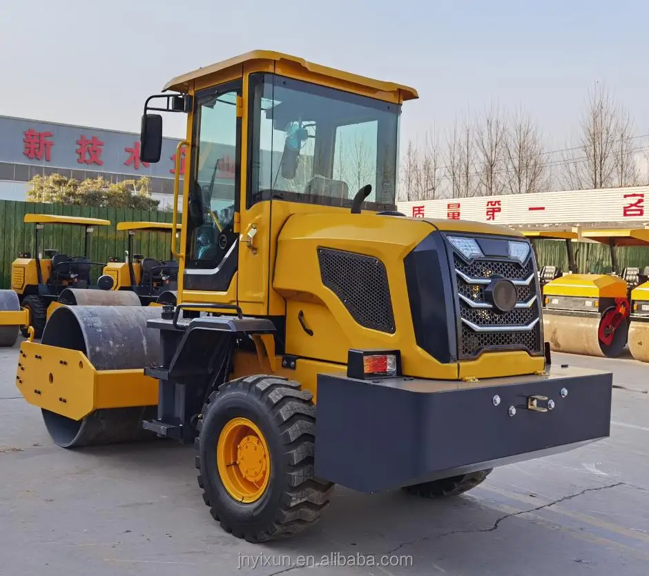 Road Roller 6000KG Diesel Vibratory Mini Road Roller Compactor