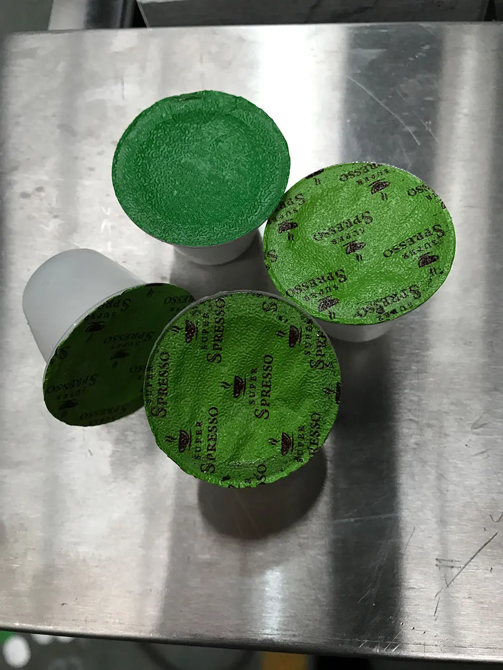 Automatic italy espresso coffee capsule filling sealing machine